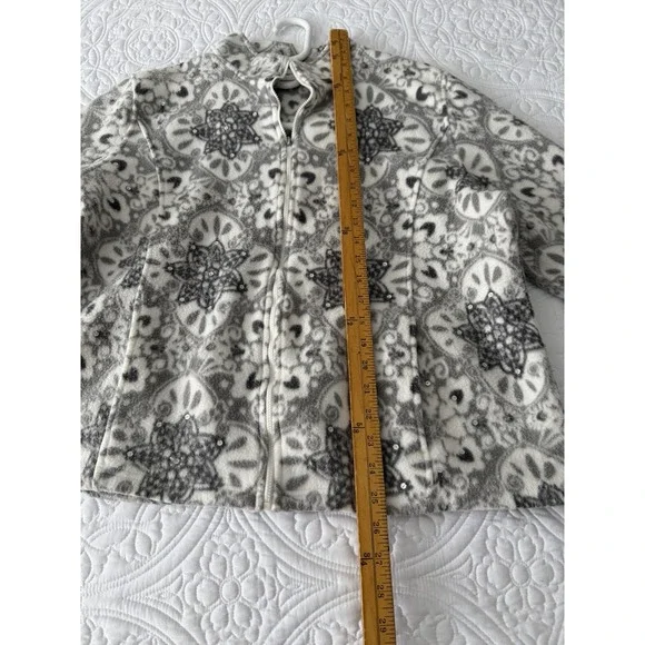 Alfred Dunner Women's XL Fleece Zip Up Jacket In Floral Mandala Pattern - Picture 5 of 5
